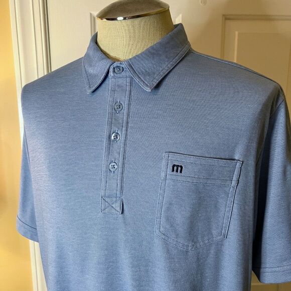 EUC Men's Travis Mathew Blue Golf Style Polo Shirt w/ Chest Pocket Size MEDIUM - Picture 2 of 4